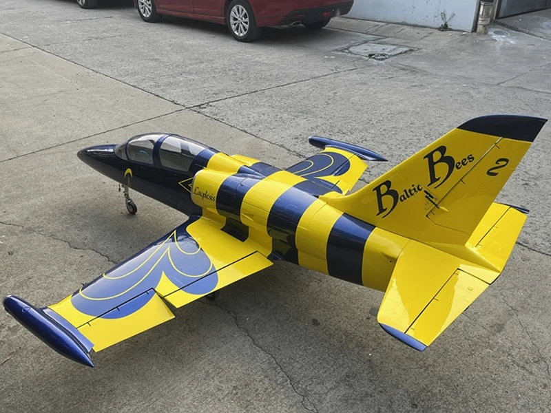 Aero L-39 — 2.6 m photo 14